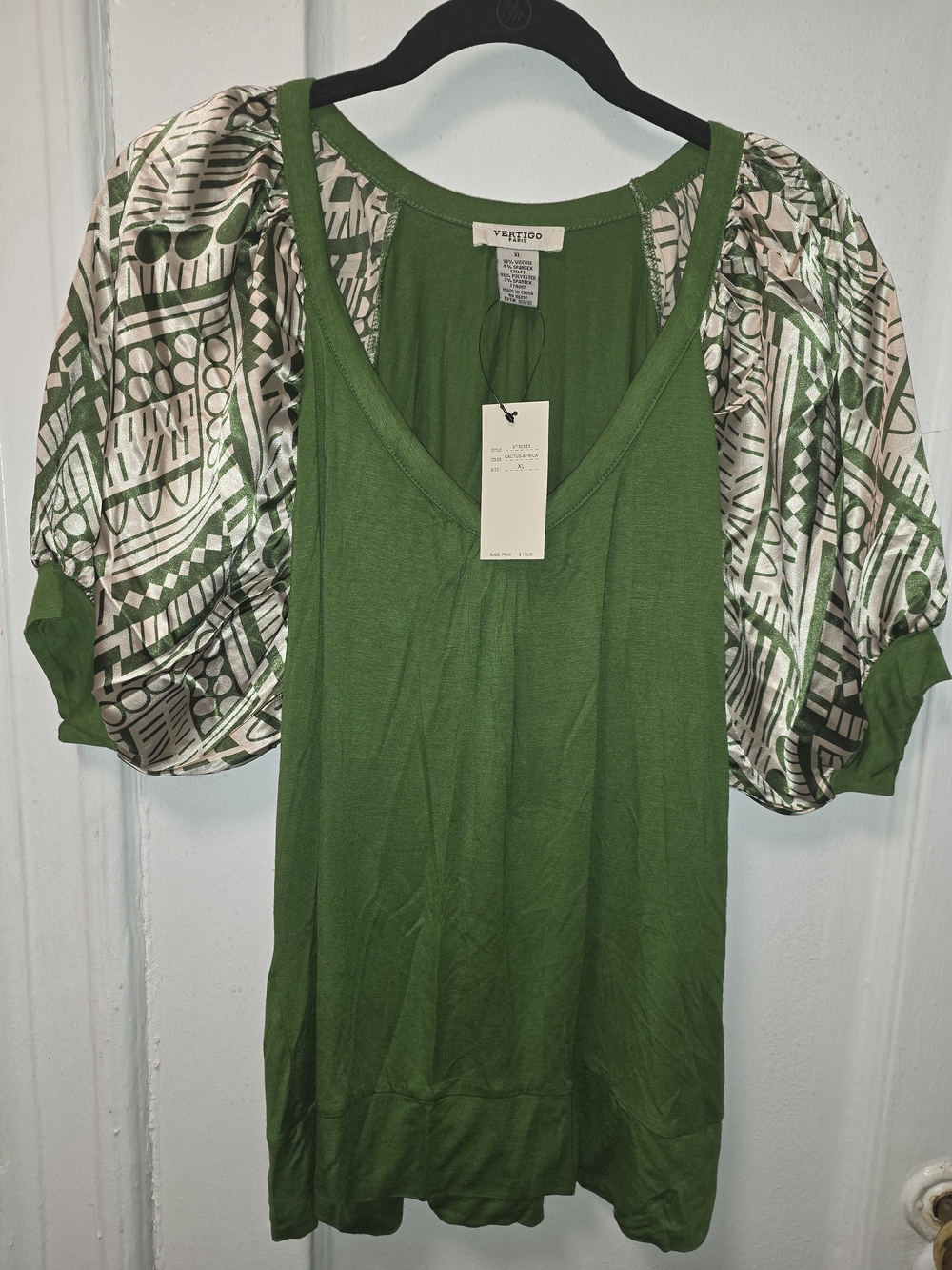 Vertigo Green V-Neck Puff Sleeve Top